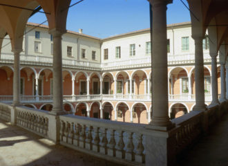 Portico Palazzo Ducale di Massa